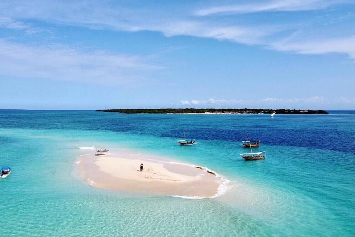 SAFARI BLUE ZANZIBAR : PRIVATE TRIP