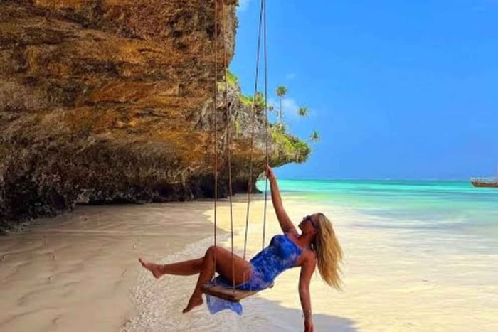 Salaam Cave & Mtende Beach Private Tour