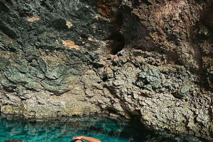 Stone town Tour, Sea Turtles, Kuza Cave & The Rock Restarant