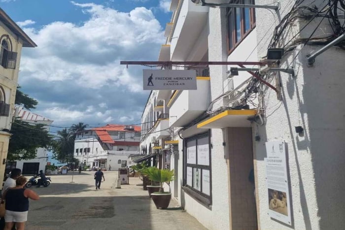 Stone Town Tour with a Private French-Speaking Guide