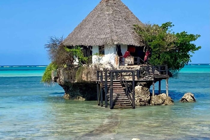 Zanzibar: Jozani forest, Butterfly center & Rock restaurant