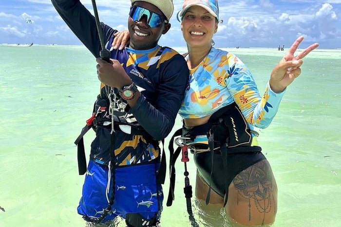 Zanzíbar: clase de kitesurf para principiantes en la playa de Paje
