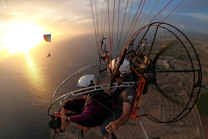 Adeje: Paratrike Flying Tour with Hotel Pickup and Photos