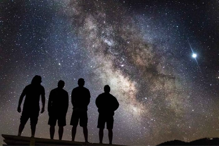 tour in minivan per piccoli gruppi con tramonto e stelle sul Teide