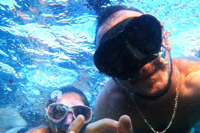 Tenerife: Guided snorkeling with equipment included in the clear waters