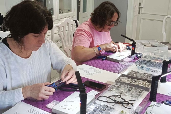 Tenerife: Pearl Jewelry-Making Workshop with Designer