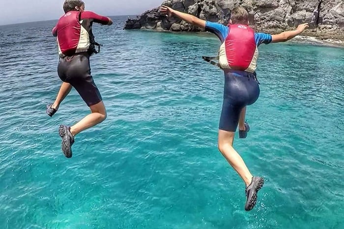 3-Hour Coasteering, Cliff Jumping and Snorkelling
