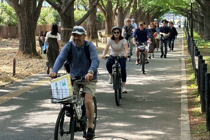 東京：ベテランガイドと行く少人数自転車ツアー