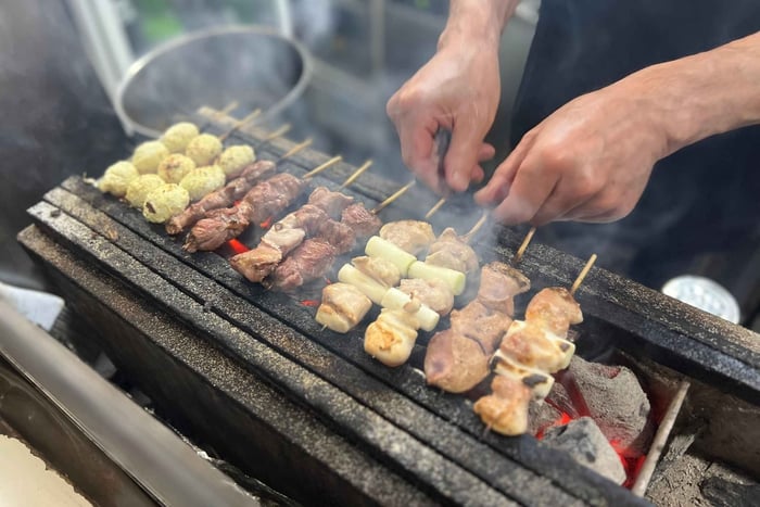 Tokyo: Authentic Food Tour in Ginza and Shimbashi