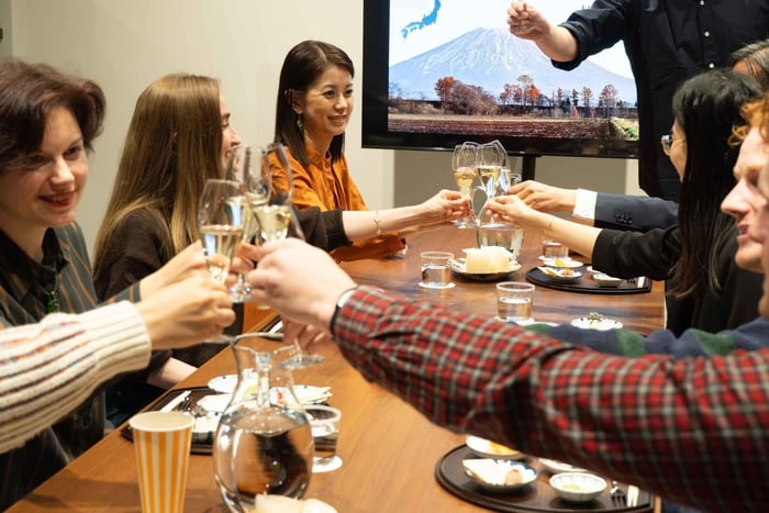 Tokyo: Discover Japanese Wines in a Curated Tasting