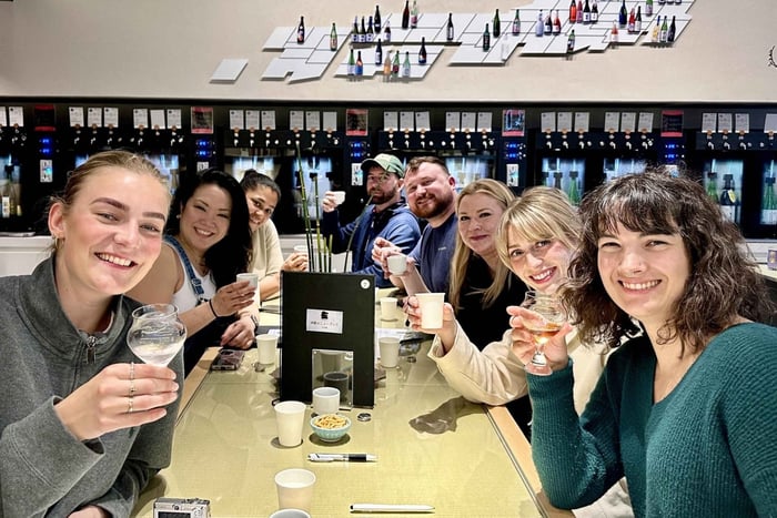 Tokyo: Guided Sake Tasting with English-speaking Host