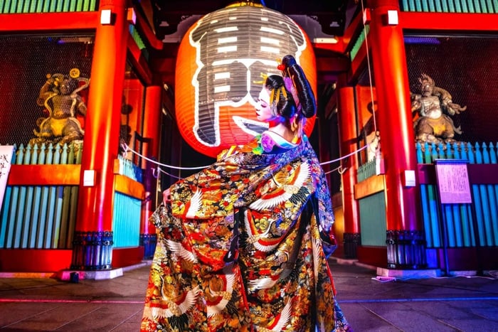 Tokyo: Japanese Dance Cabaret Theater Asakusa-Kaguwa Ticket
