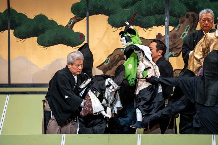 Tokyo: KABUKI, BUNRAKU, etc. presented by National Theatre
