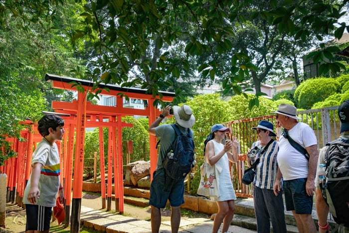 Tokyo: Old Quarter Yanaka Walking Tour