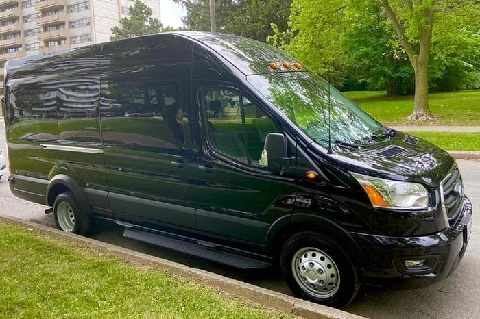 Private Transfer from Toronto Pearson Airport to Toronto