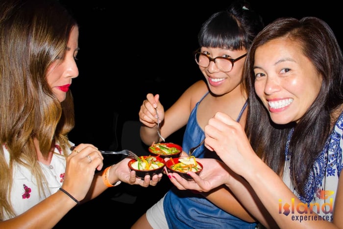 Trinidad: Streetfood-Verkostungstour am Abend