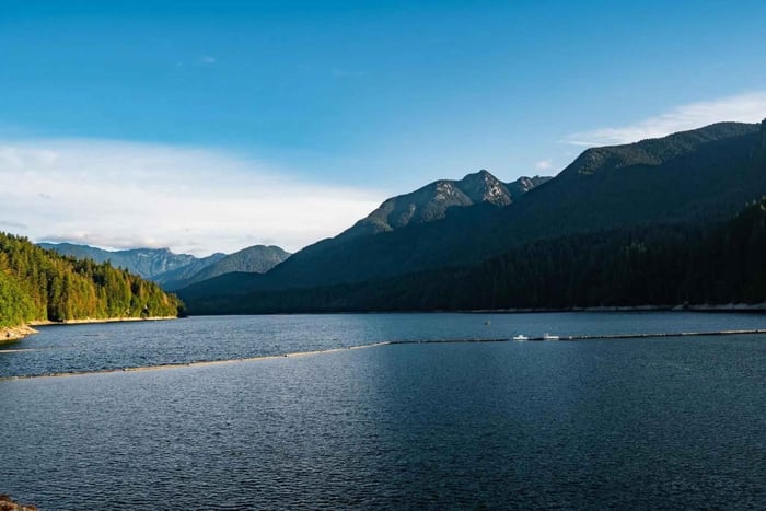 North Shore Fjord, Forest, and Peaks Tour