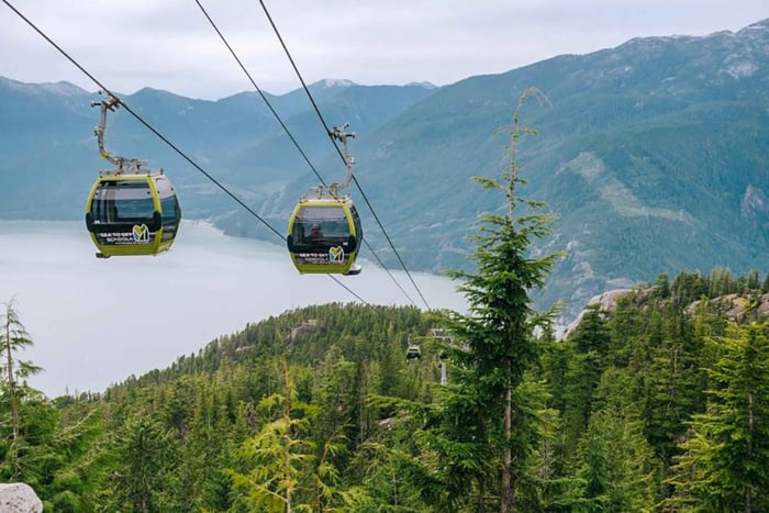 Vancouver : visite d'une demi-journée à Squamish, télécabine et bagages