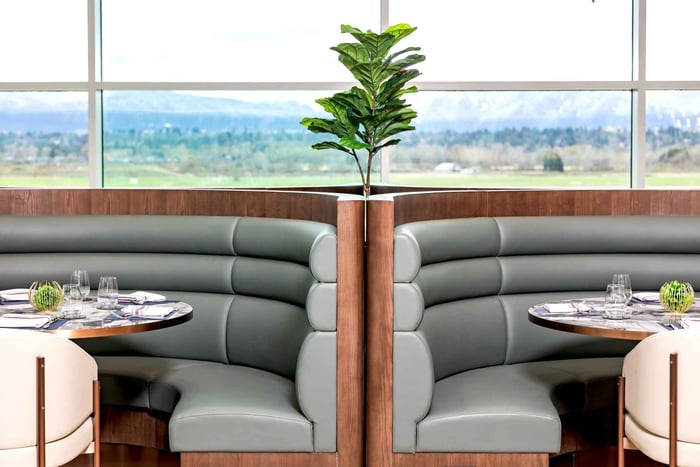 Vancouver Airport: Plaza Premium First Airport Lounges