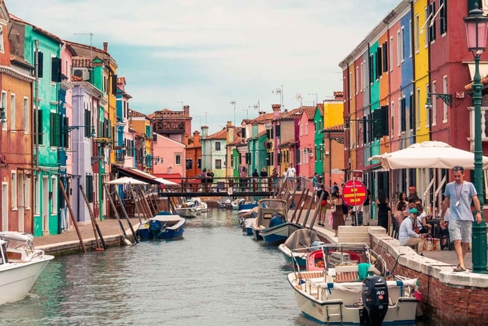 Murano et Burano : sortie en bateau avec guide et visite d'une verrerie