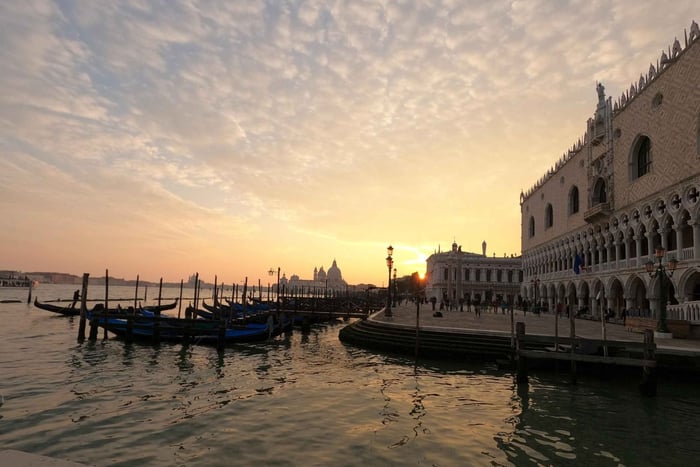 Photo with a professional photographer in Venice