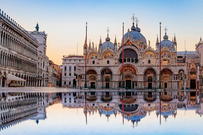 St. Mark’s Basilica, Doge’s Palace & Gondola Ride