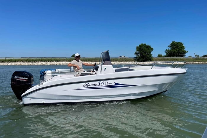 Venetian Lagoon: Boat rental for groups of up to 7 people (no boating license required)
