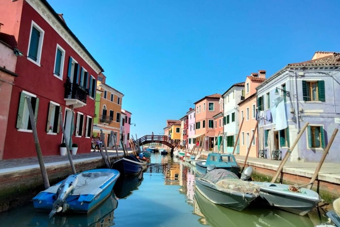 Venedig: Murano & Burano privat båttur med upphämtning från hotell