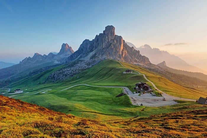 Endagstur med lille gruppe fra Venedig: De autentiske Dolomitter og Cortina