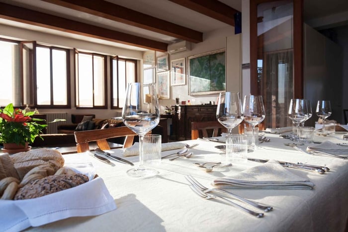 Venice: Social Gourmet Dinner Experience