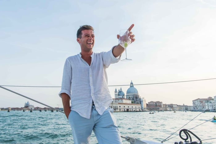 Veneza: Cruzeiro de catamarã na lagoa com música e bebidas