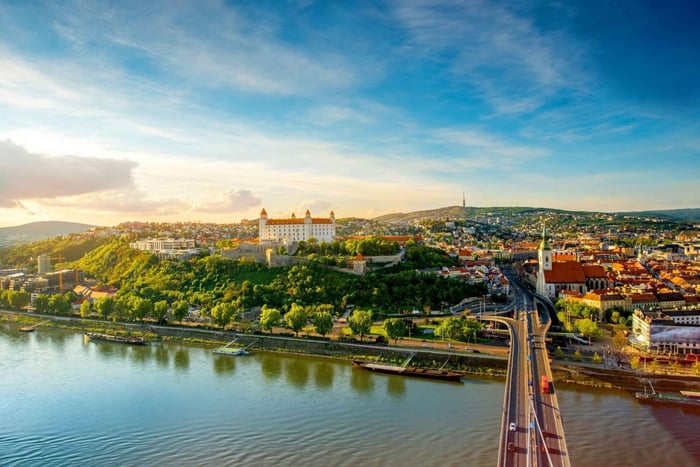From Vienna - Bratislava Guided walk with a photographer