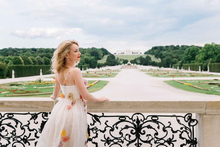 Private Schönbrunn Gardens Photoshoot