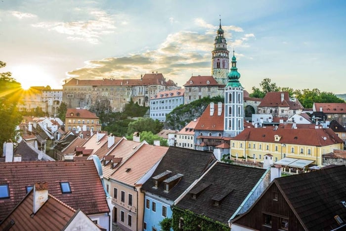 Transfer to Prague via fabulous Cesky Krumlov