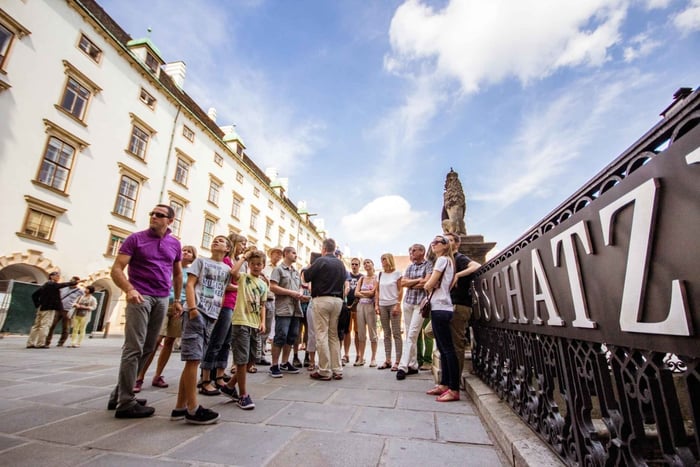 Vienna: Habsburgs Capital, 2hrs. Historical walking Tour