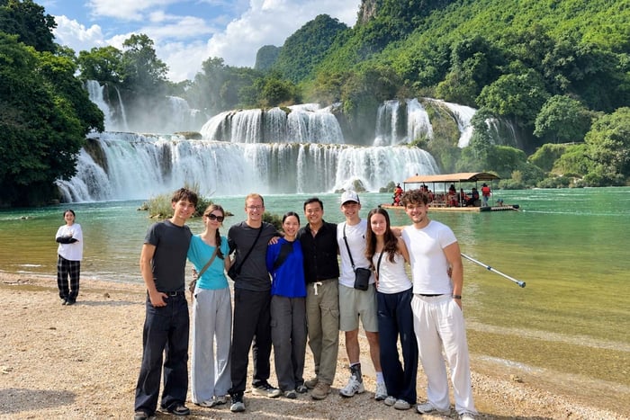 Cao Bang: 2-Day Cao Bang Loop With Local Guide