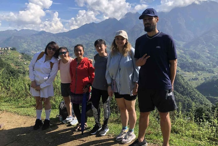 Depuis Hanoï : longue randonnée à Sapa et cascade de Giang Ta Chai (2 jours 1 nuit)