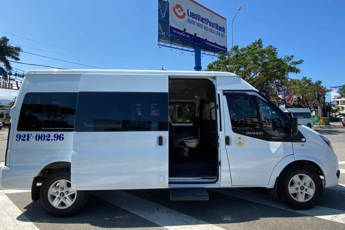 From Hoi An/Da Nang: Shuttle Bus Transfer to My Son