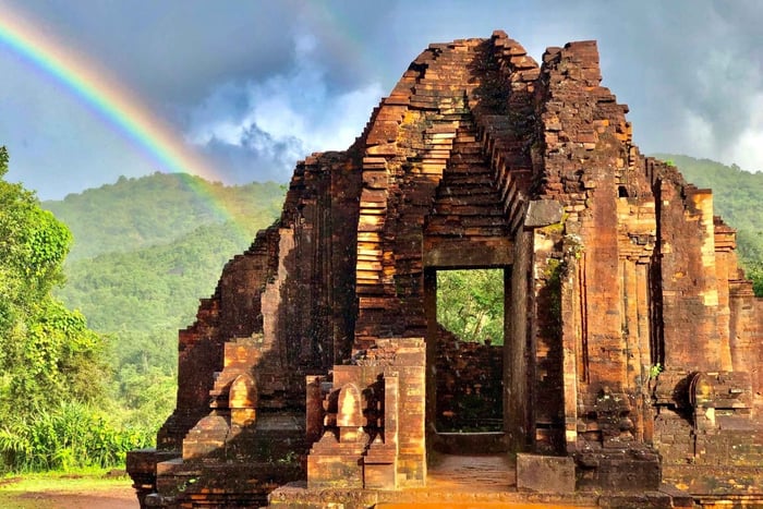 Fra Hoi An: Dagstur til Marmorfjellene og My Son Sanctuary