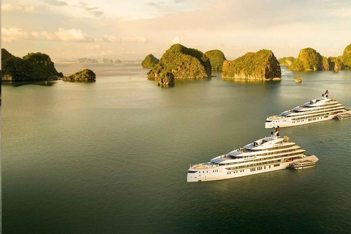Hanoï : Visite de luxe de 4 jours à Ha Long/Lan Ha et Ninh Binh, sites classés par l'UNESCO