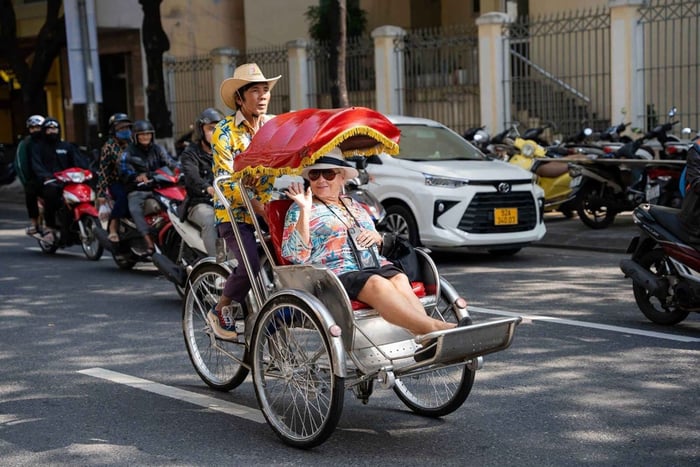 Hanois gamla stadsdel: avslappnad sightseeing med privat cykeltaxi