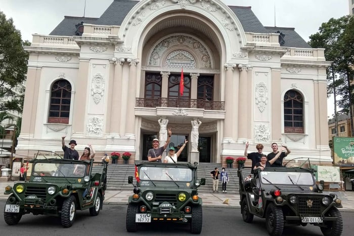 Ho Chi Minh City: Privat sightseeingtur i amerikansk militærjeep