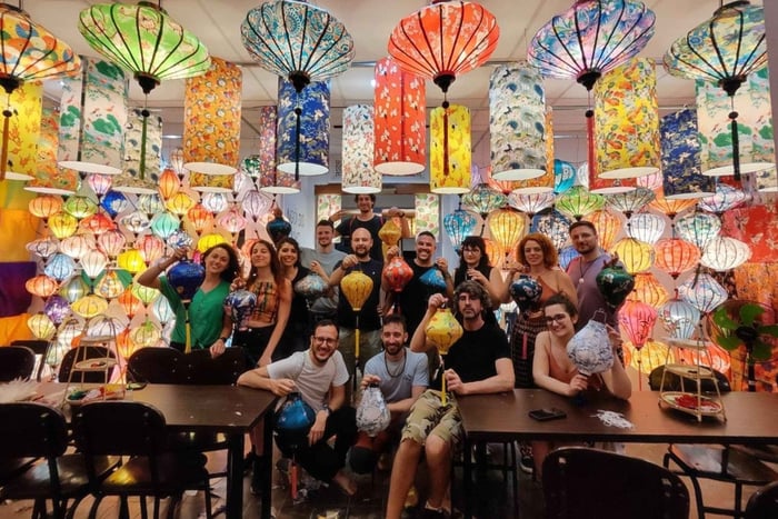 Hoi An: taller de farolillos y combo de bienestar