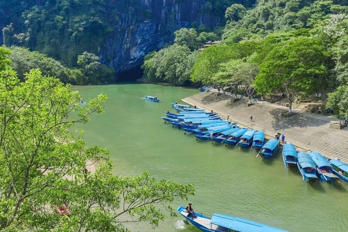 Phong Nha/Dong Hoi: Paradise-grotten og Phong Nha-grotten