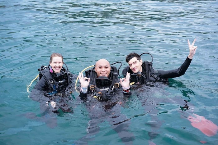 Phú Quốc: curso PADI de buceo avanzado en mar abierto