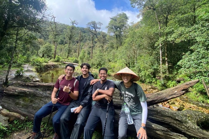 Sa Pa: Fansipan Peak eendaagse trektocht met lokale gids