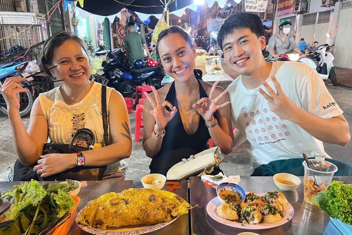 Saigonin ruoka- ja kulttuurielämys: paikallisia makuja ja LOALOA