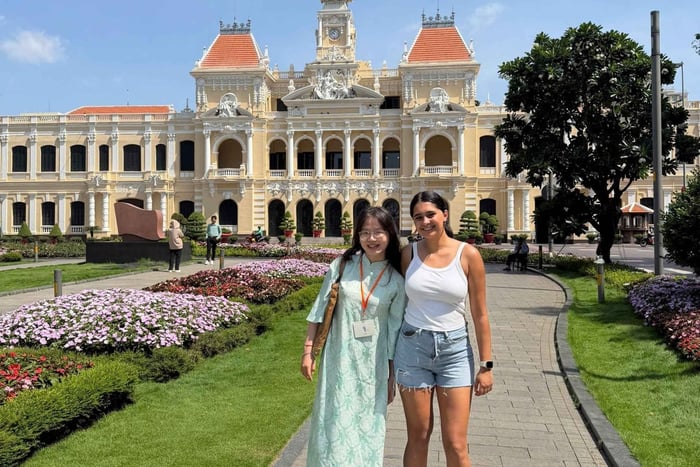 Omvisning til fots i Saigon: Historie, kultur og lokal kaffe