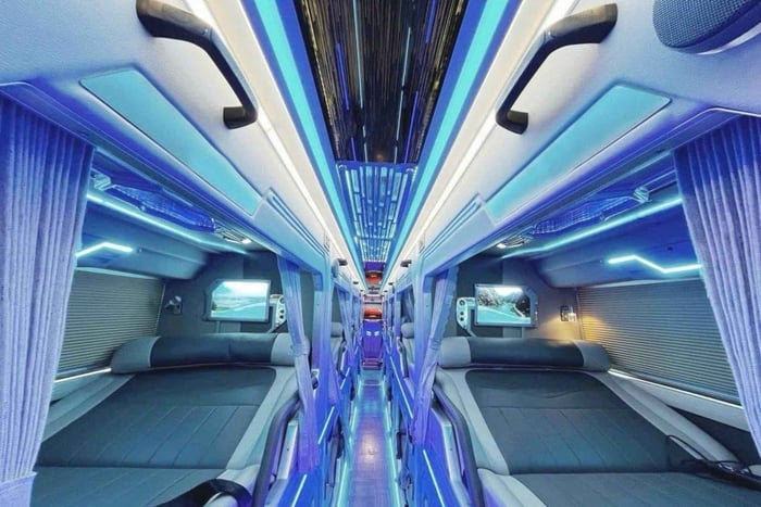 Sapa - Ninh Binh buss (leverantör av Luxury Van Limousine)