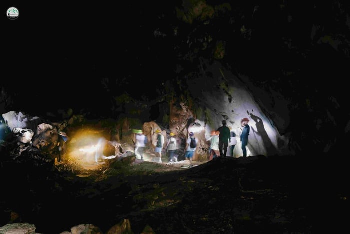 Puluong: Ancient stilt house, surprising cave Half-Day Tour